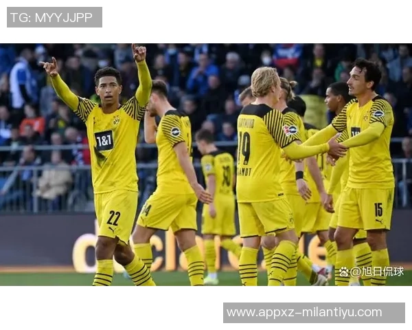 多特蒙德首发阵容揭晓吉拉西阿德耶米领衔小贝林厄姆待命替补